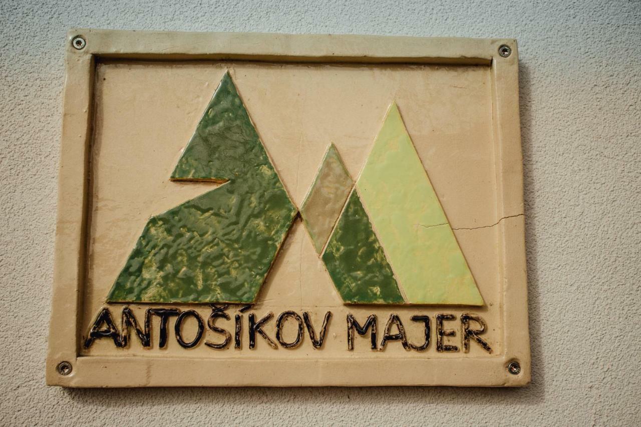 Antosikov Majer Guest House Banská Štiavnica Eksteriør bilde